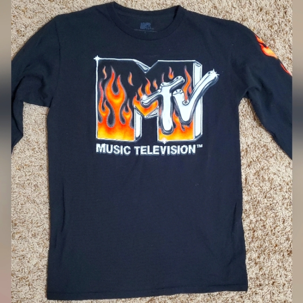 EUC MTV Chrome Metal Flame Long Sleeve Graphic Blk Tee Sz S,Excellent Condition